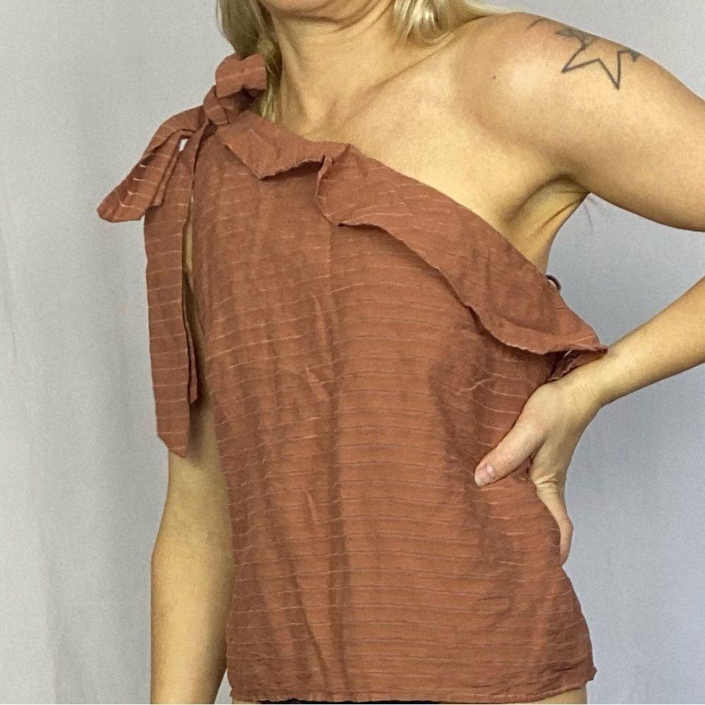 Nine West Coral Pink / translucent one shoulder top size medium